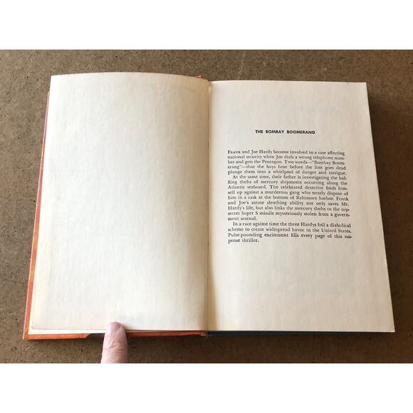 Vintage 1970 Hardy Boys Kids HC Book Bombay Boomerang Pentagon Mercury Mystery - Picture 9 of 16